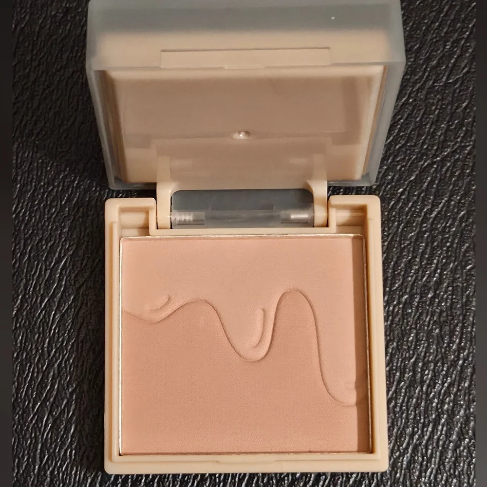 Juy 4th SALE- I'M MEME Multi Cube 4 Eyeshadow & 2 Blush Colors